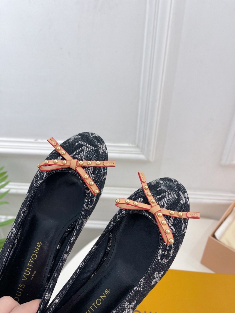 LV flat shoes